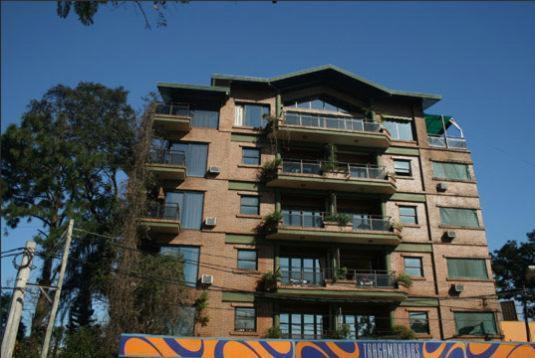 Edificio Nicolas Y Marcelo Siry Posadas Zewnętrze zdjęcie
